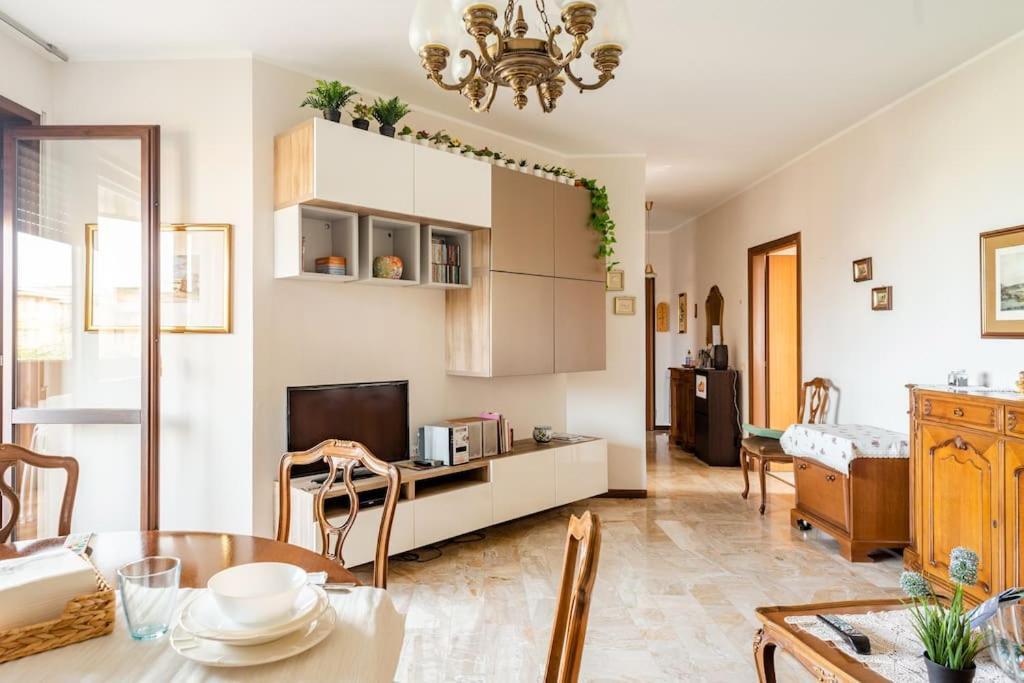 Casa De Rocco No Check In After 19 00 Apartment Brescia Exterior photo